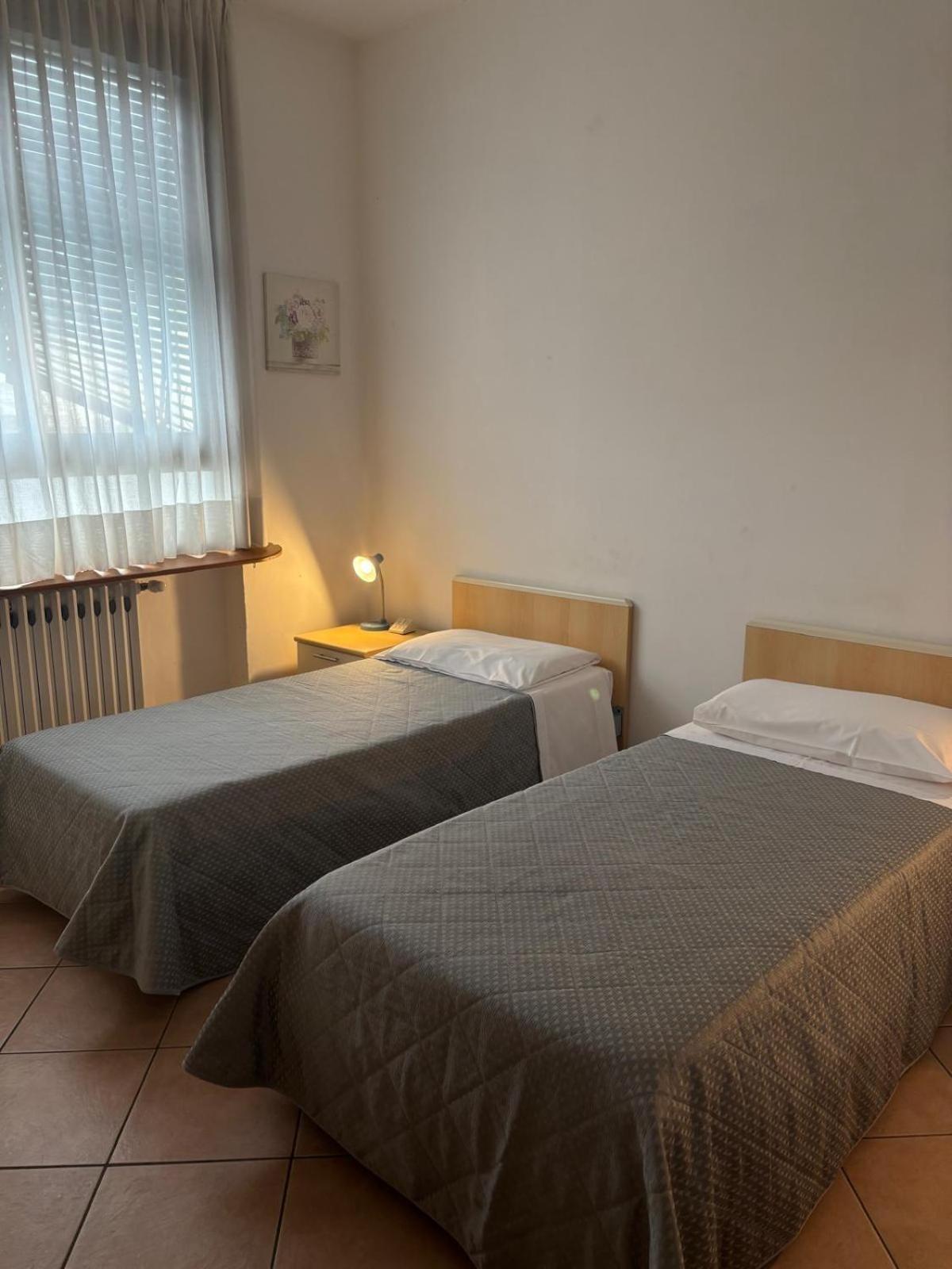Hotel Girasole House Florencja Pokój zdjęcie